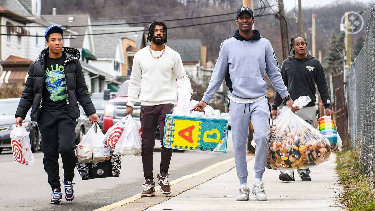 Damar Hamlin Jersey Sales Skyrocket, Proceeds Go to Toy Drive – NBC Chicago