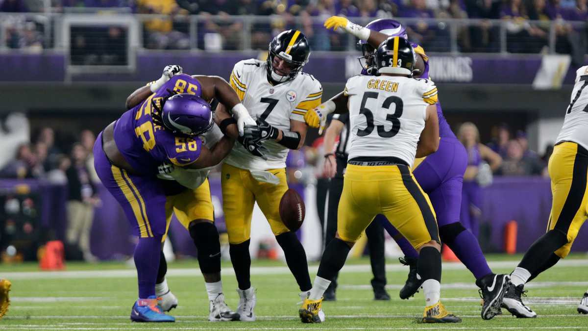 Angry Tomlin initiates changes in Steelers' 36-28 loss