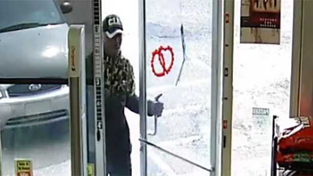 JPD: Man caught on camera using stolen credit card