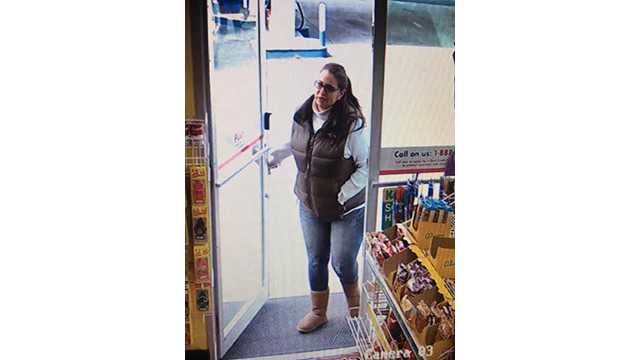 Police look for woman who used stolen credit cards