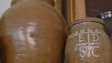 South Carolina: Historic pots stolen from library - Vimarsana News