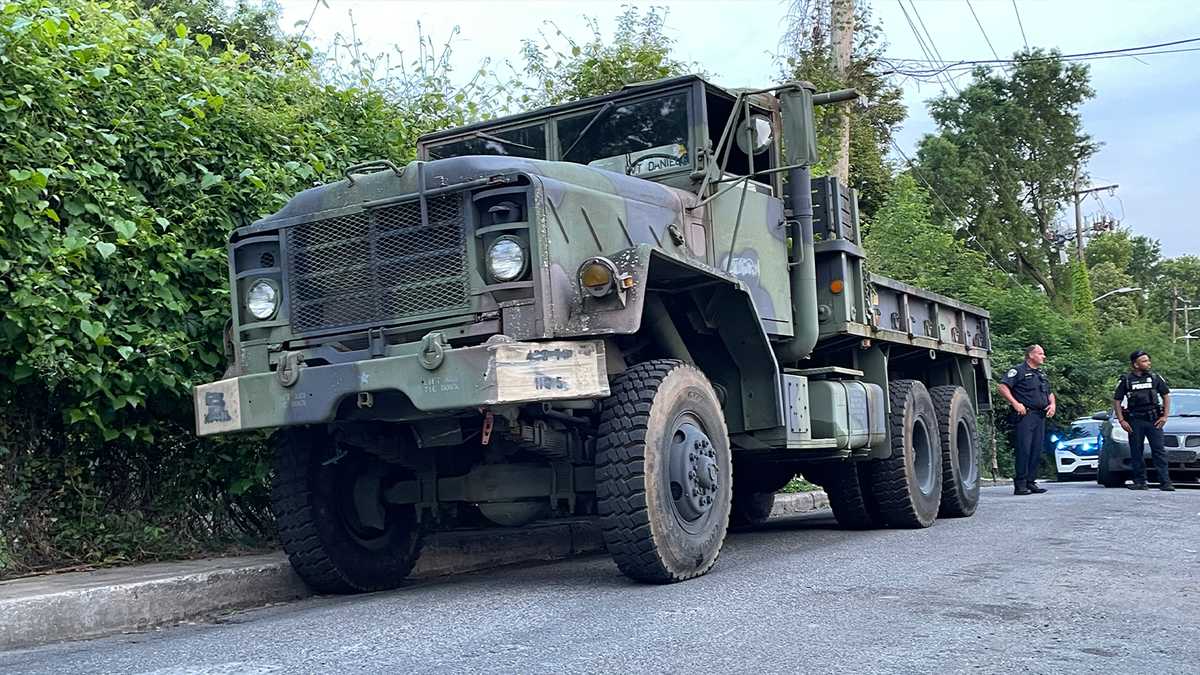 Pursuit of stolen vehicle from Harford County ends in city