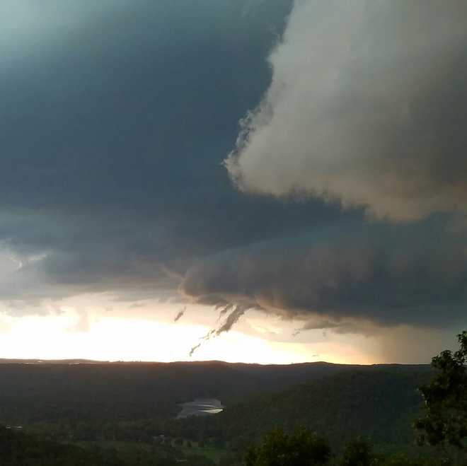 Strong storms knock out power to thousands Friday evening