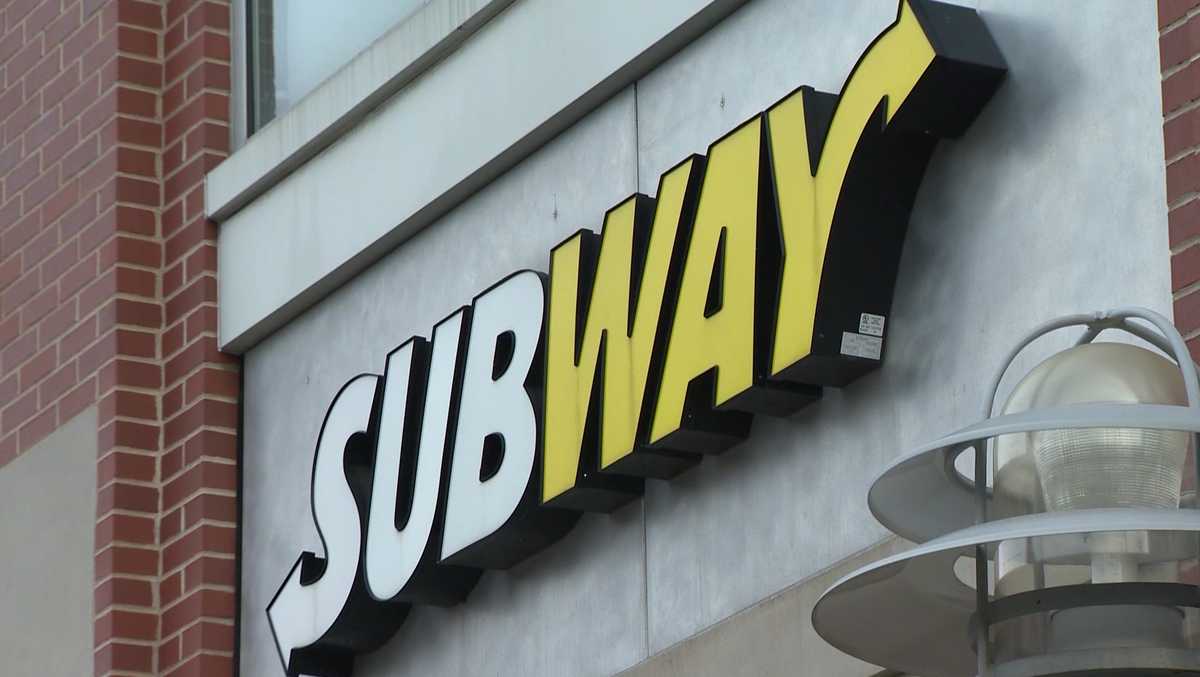 Health code violations issued at Pittsburgh Subway location