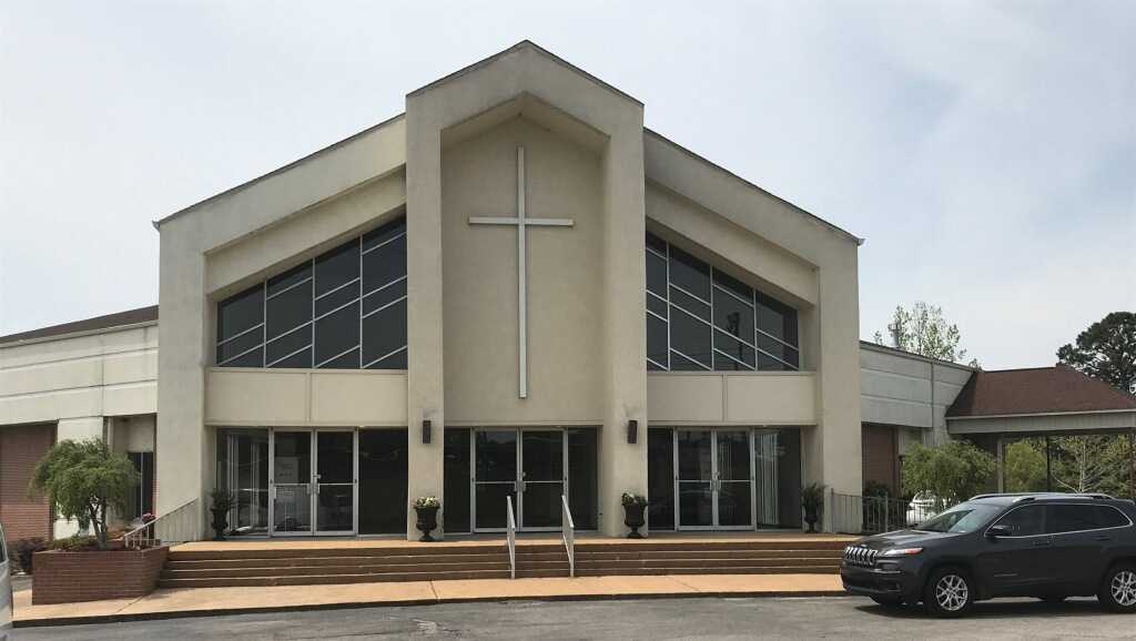 Man dies in fall from ladder during Sumiton church renovation