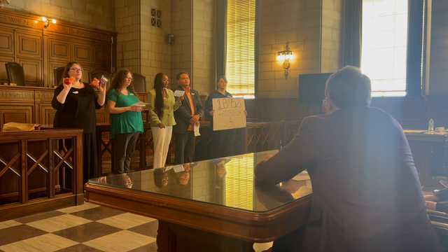 Nebraska young adults convinced governor to opt into Summer EBT - Vimarsana News