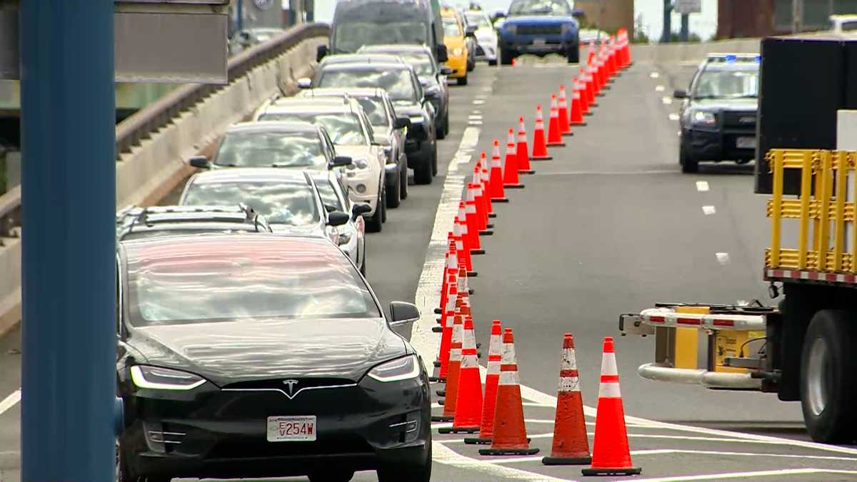 Logan passengers urged to plan ahead during Sumner Tunnel closures in