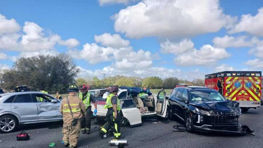 I-75 chain-reaction crash in Sumter County injures several