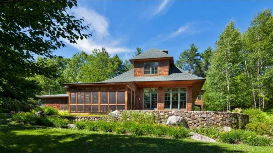 Mansion Monday Gorgeous Home On Lake Sunapee Has Rustic Charm Of