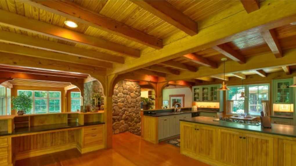 Mansion Monday home on Lake Sunapee has rustic charm of