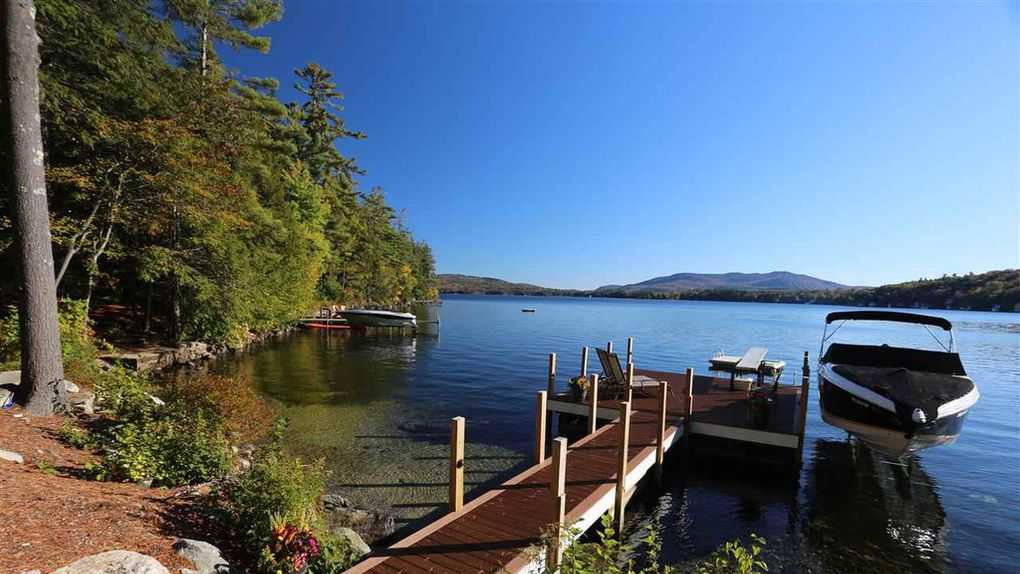 Mansion Monday Massive estate on the lake in Sunapee