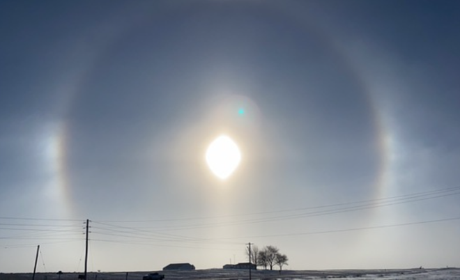 Photos: Sundogs, moondogs, light pillars and more Iowa winter beauty