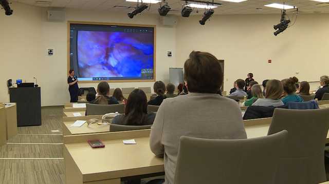 High schoolers watch live remote surgery broadcast from St. Elizabeth operating room - Vimarsana News