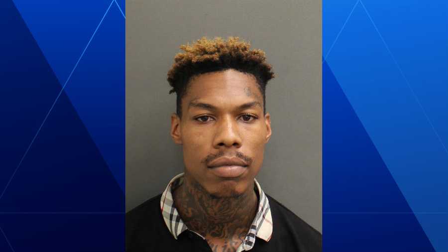 Man arrested in connection with bank robbery at Orlando bank