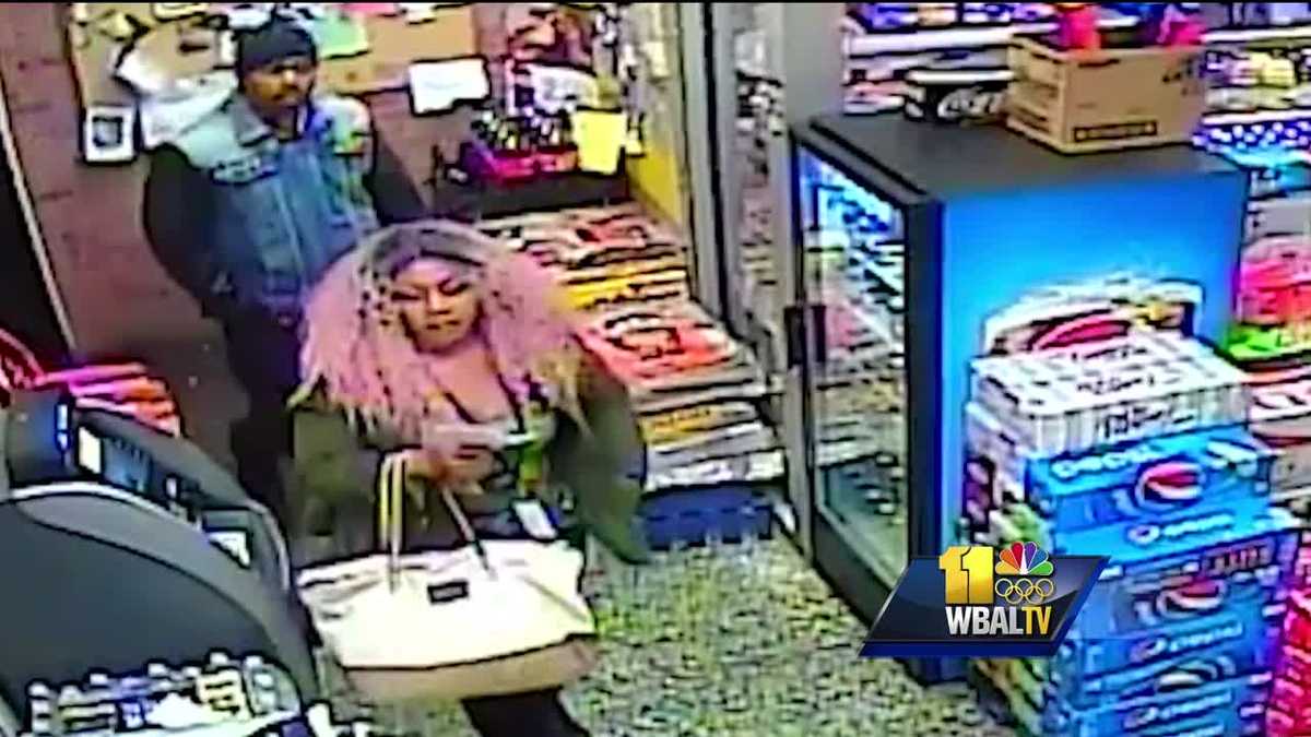 Howard County police look for suspects in double stabbing