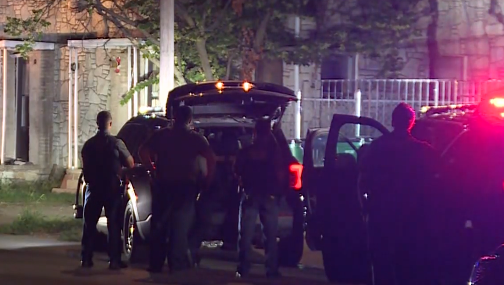 OKC police investigating after man shot in back