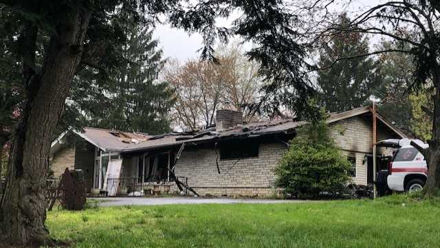 6 people displaced by Dauphin County fire