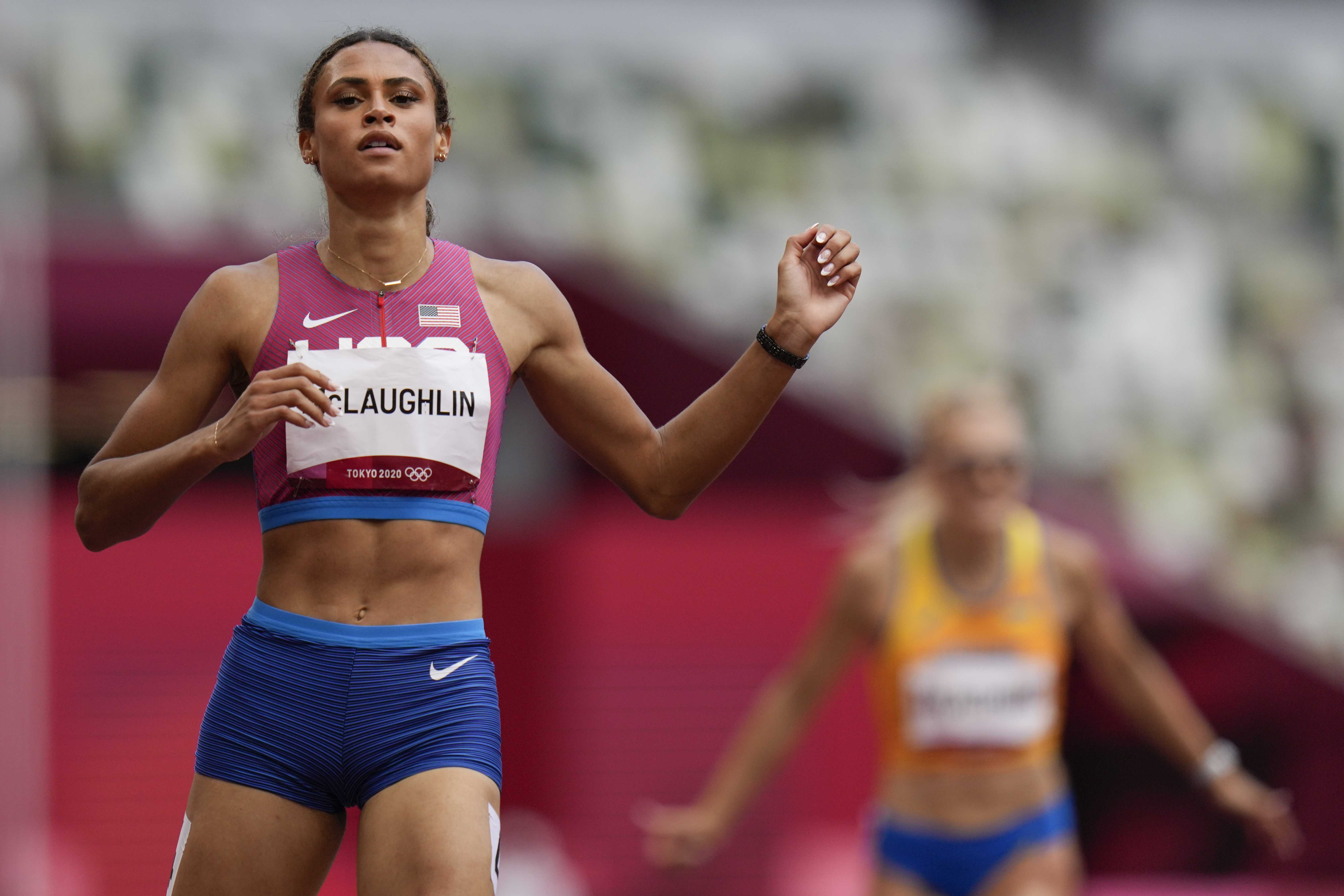 USA's Sydney McLaughlin Breaks World Record, Wins Gold In Olympic 400 ...