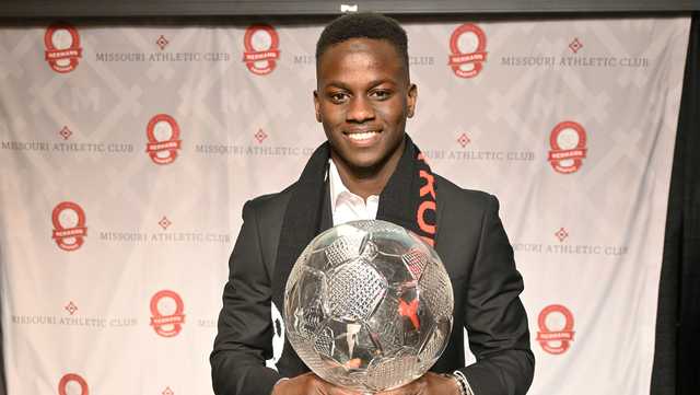 Clemson's Sylla wins MAC Hermann Trophy - Vimarsana News