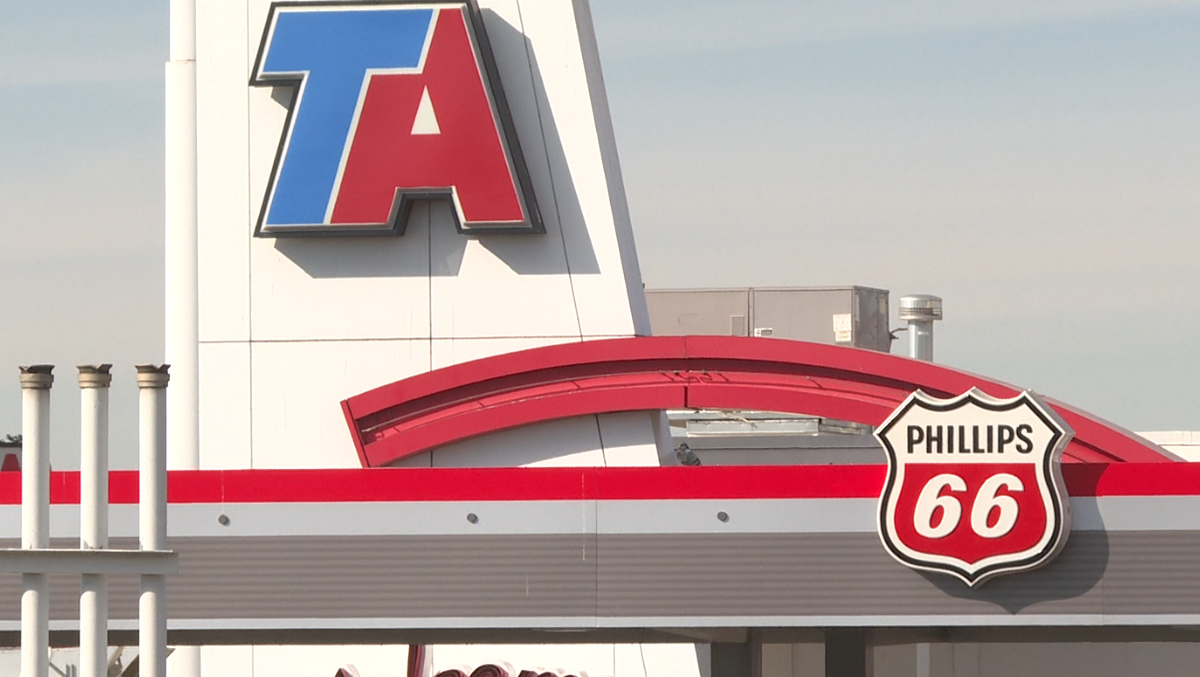 APD investigation details employee fatality at truck stop