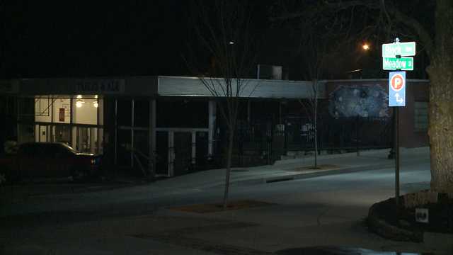 Man fires three shots at downtown Fayetteville bar - Vimarsana News