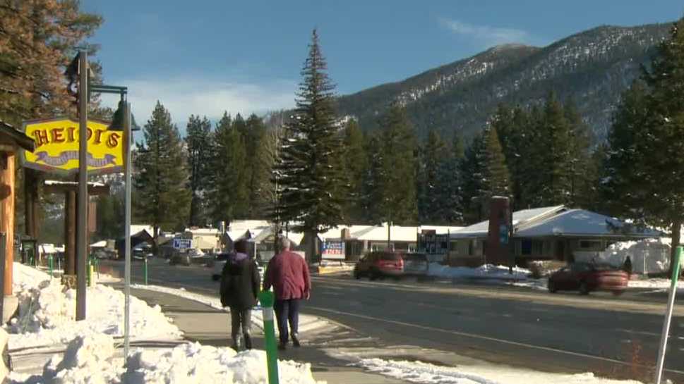 Visitors flock to Tahoe, in spite of COVID travel limits Visitors flock to Tahoe, in spite of COVID travel limits