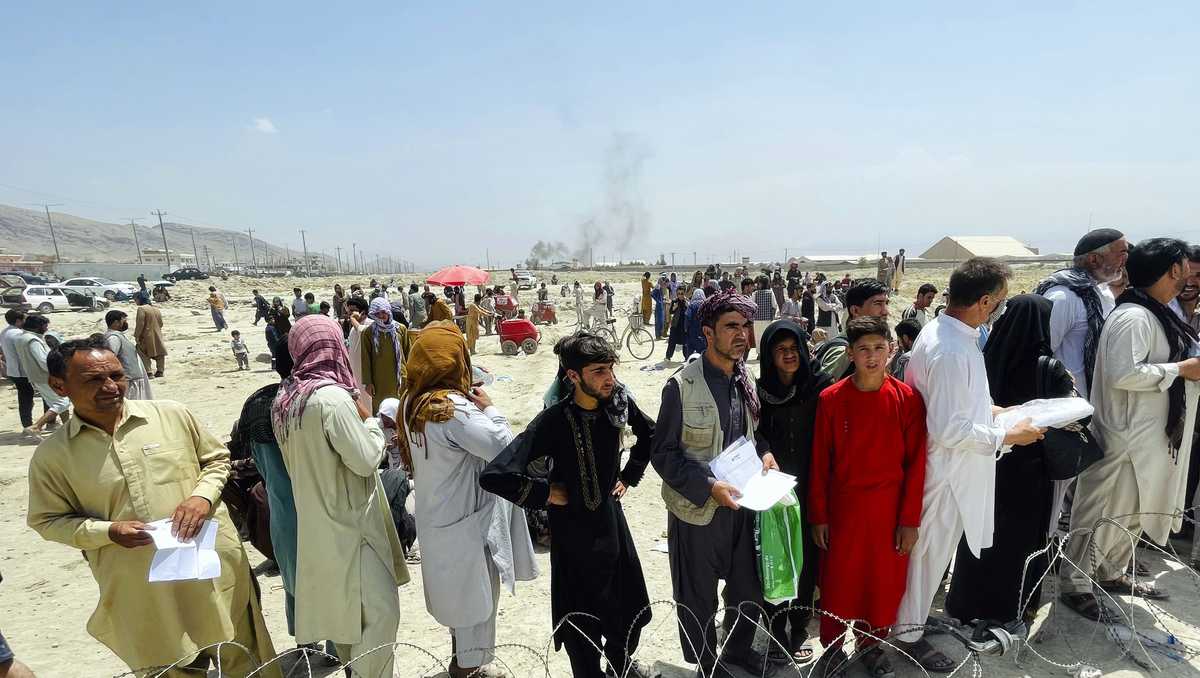 Taliban destroy statue of civil war foe, creating fear about their rule