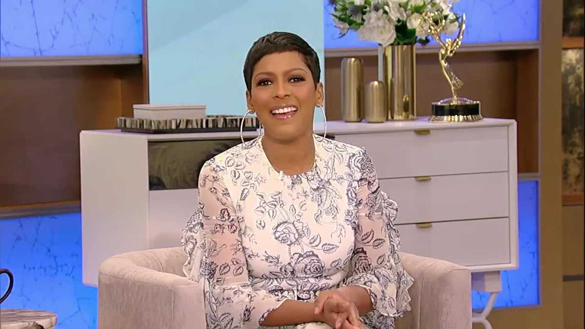 Baltimore school gets 1K Disney books from Tamron Hall Show