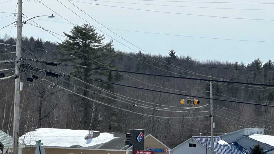 Propane tanker rolls in Maine after driver swerves to avoid crash
