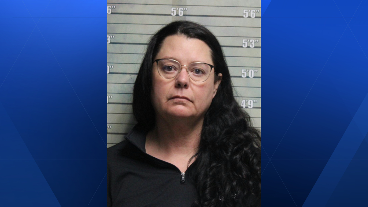 Deputies: Butler County woman charged after accusations of ...