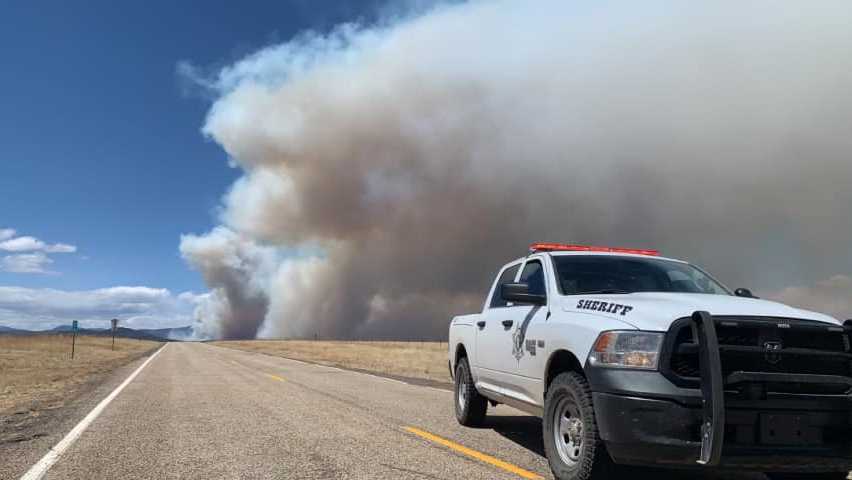 Homes destroyed as Calf Canyon Fire rapidly spread