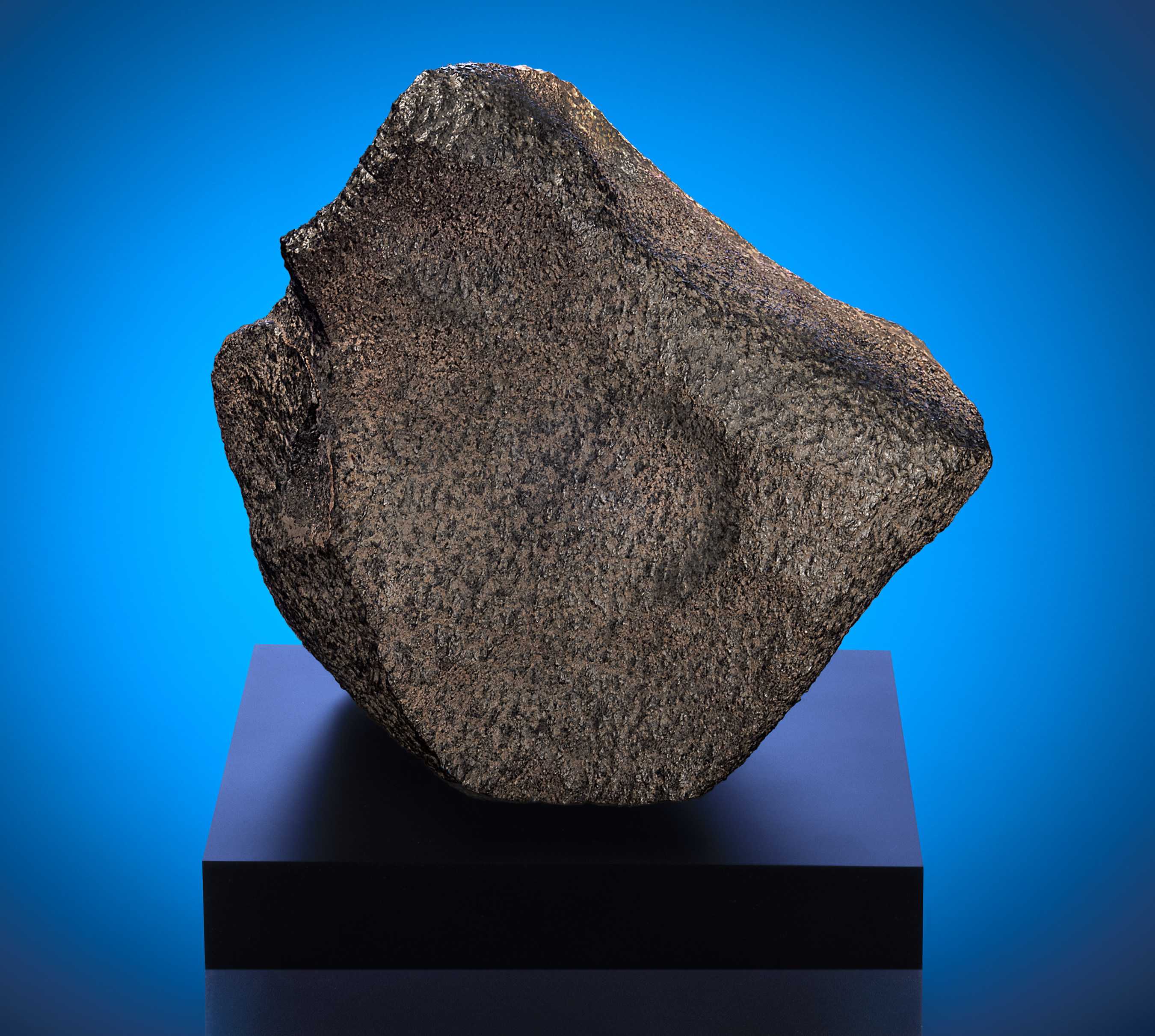 Out of this world! Mars rock on display in Maine