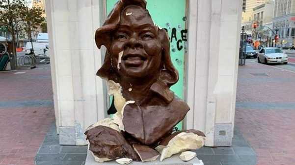 Breonna Taylor statue smashed during vandalism will be rebuilt in bronze after donations come in - Vimarsana News