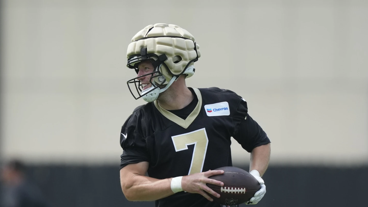 Taysom Hill injury update ahead of Saints' game with Chiefs on Monday