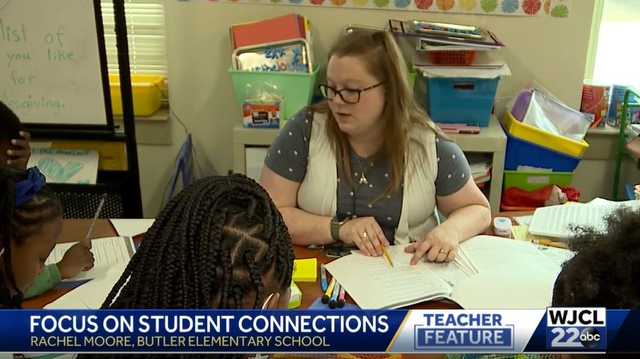 Connecting to her kids: How one teacher is making a huge difference - Vimarsana News
