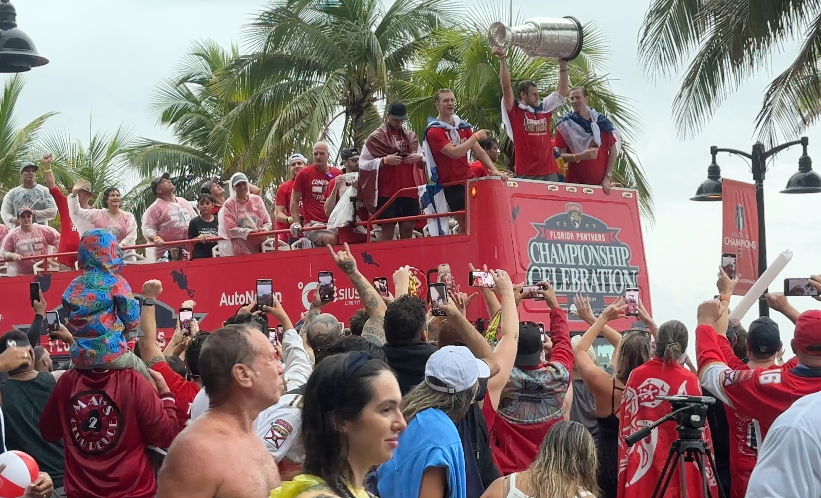 Fans enjoy unforgettable Florida - Team Celebration 6681cb7e47dc9 