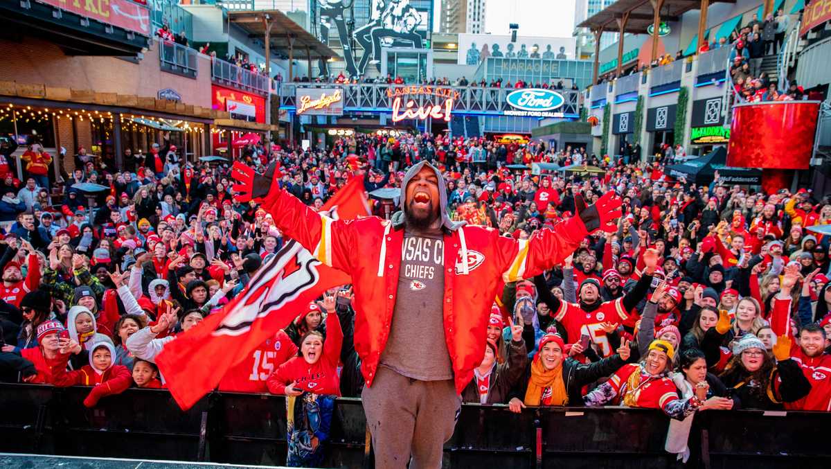 Kansas City Chiefs Tech N9ne Yellow and Red Jacket