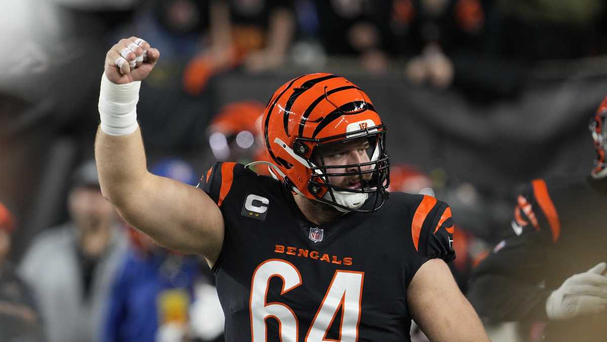 Bengals name Ted Karras as 2022 Media Cooperation winner