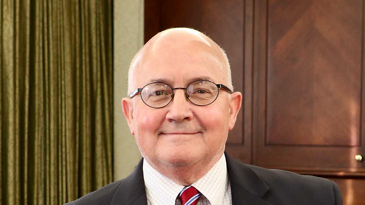 Madison County superintendent retiring after more than 4 decades in education