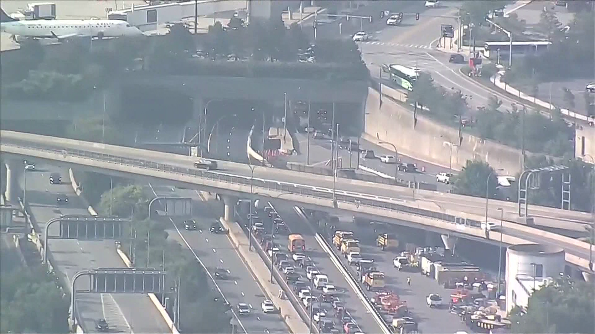 Ted Williams Tunnel closes for “organ transplant” as Sumner Tunnel remains closed