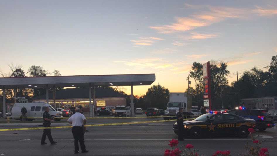 Teen walking to school struck by car in Mt. Healthy