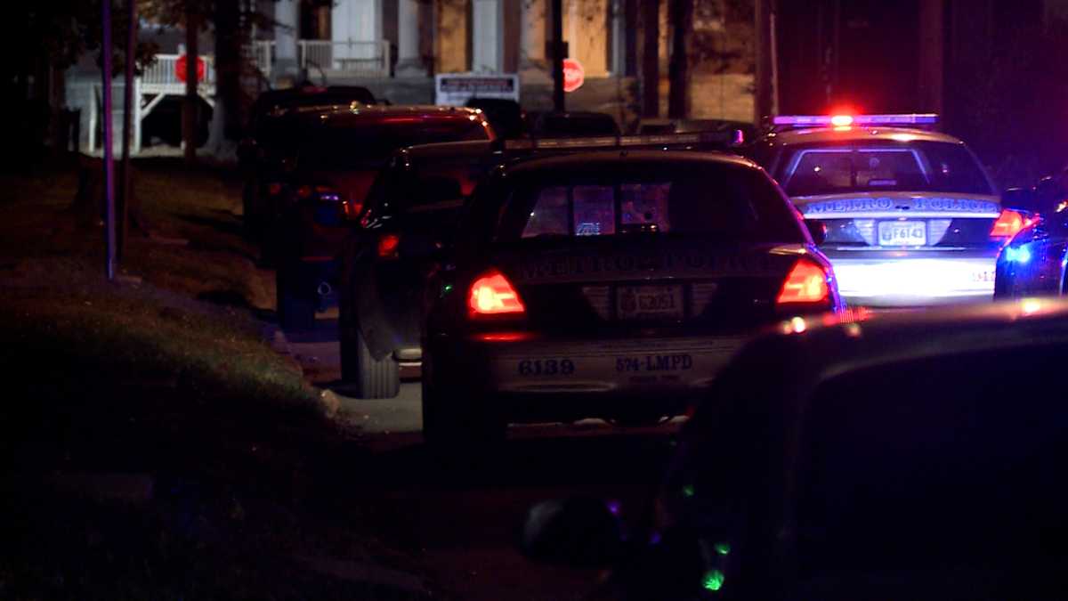 Community calls for peace after after teenagers shot on Thanksgiving ...