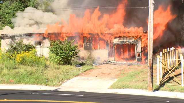 Man escapes Jackson house fire - Vimarsana News