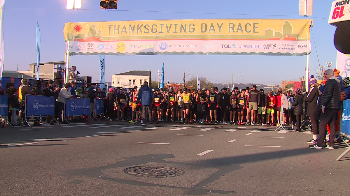 The 114th Thanksgiving Day Race, a Cincinnati tradition