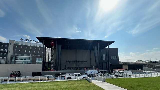 La Vista's amphitheater opens concert after 'unexpected delays' - Vimarsana News