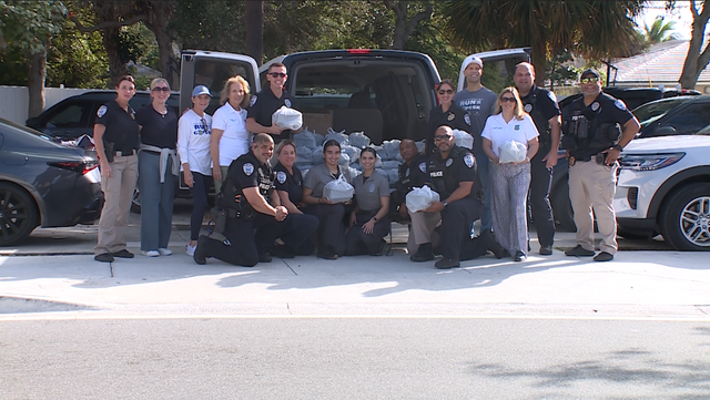 150 Christmas meals delivered through West Palm Beach ahead of the holiday