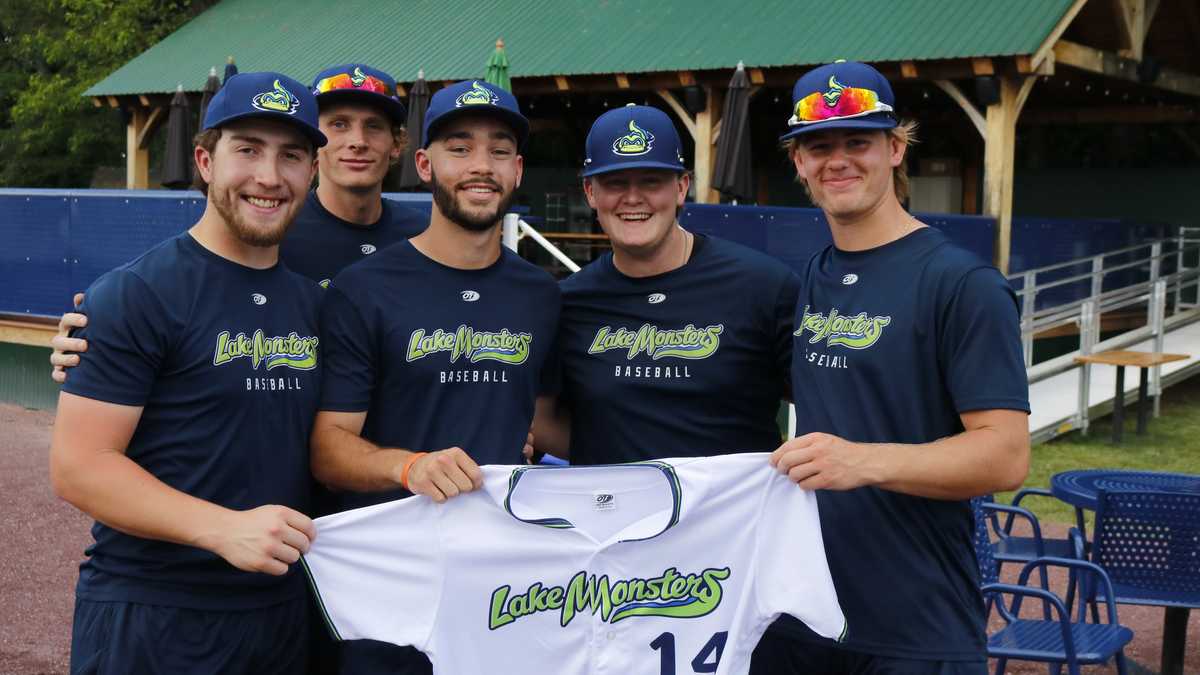 2019 Vermont Lake Monsters #32 Game Issued Grey Jersey Maple Kings