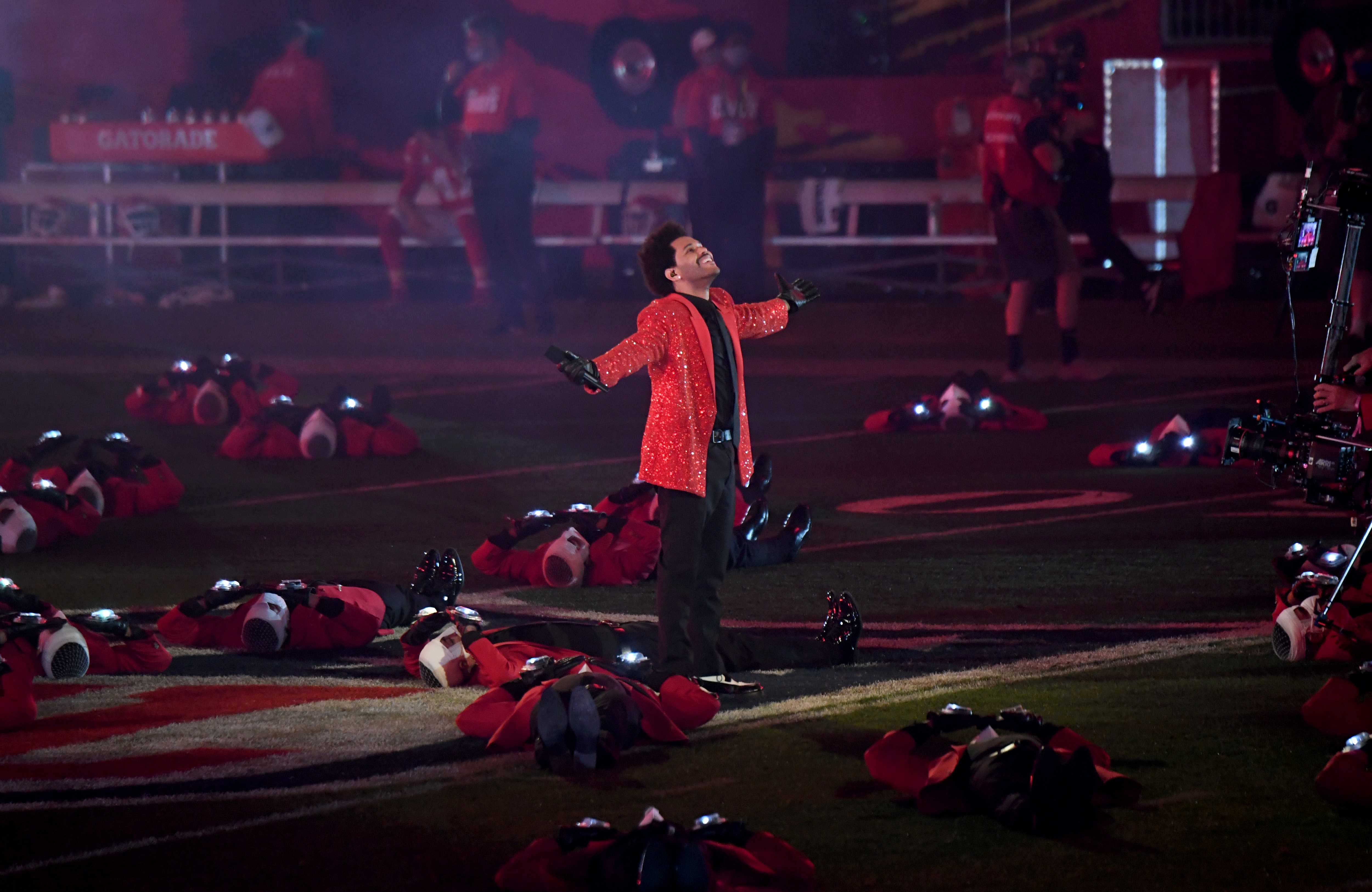 The Weeknd keeps energy high in his Super Bowl halftime show