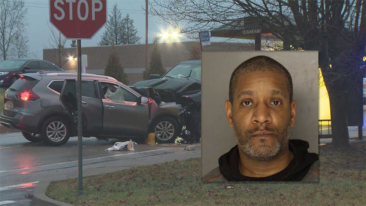 PENN HILLS Fatal crash shuts down Frankstown Road