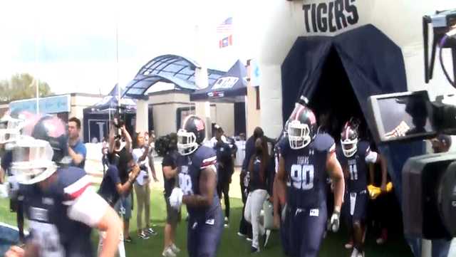 Jackson State releases TC Taylor's coaching staff - Vimarsana News
